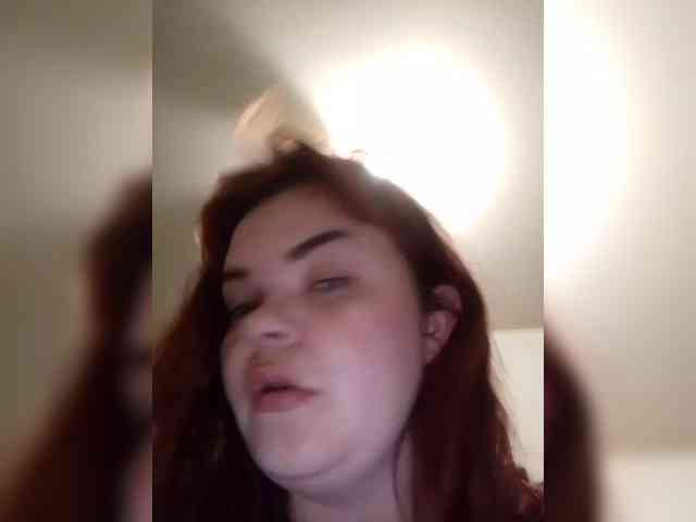 AliceFoxy777 webcam