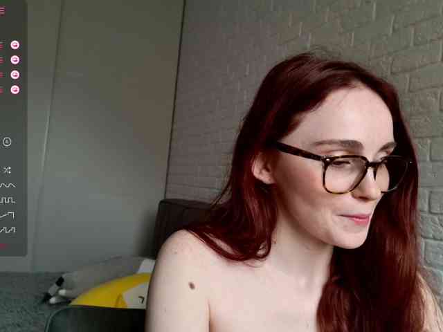 LizaVi Live Webcam on BongaCams