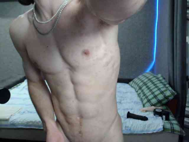 TheLuvshan Live Webcam on BongaCams