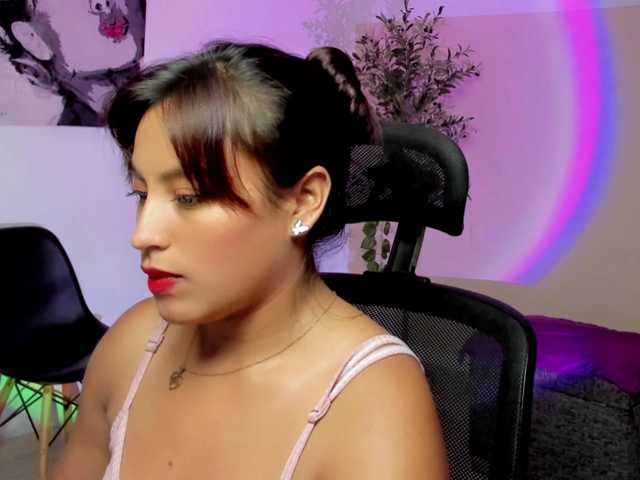 WhisperWish on BongaCams