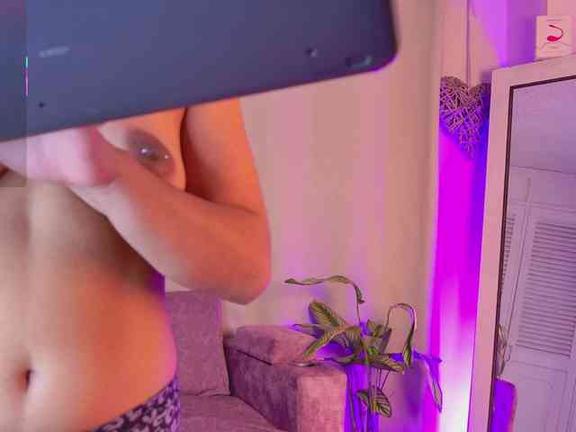 MisssBunny webcam