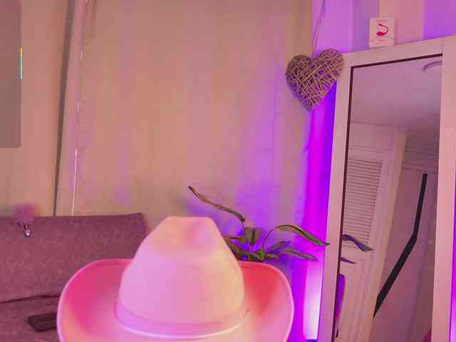 MisssBunny webcam