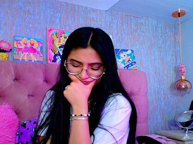 laurenelove's BongaCams show and profile