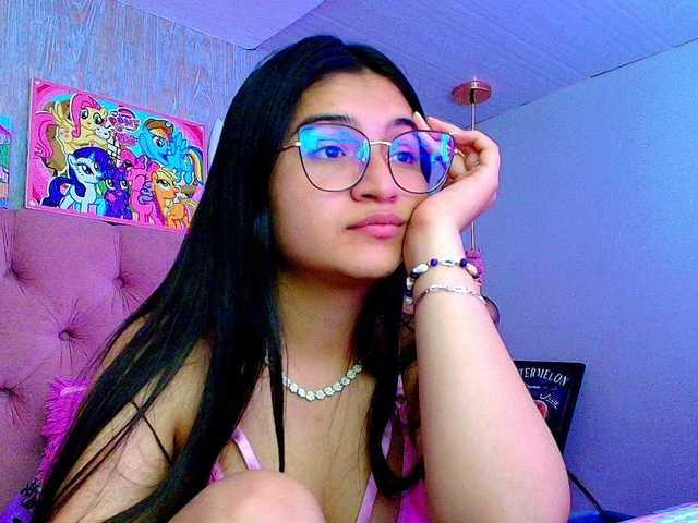 laurenelove's BongaCams show and profile