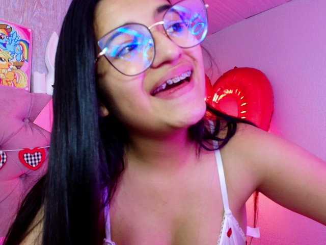 laurenelove's BongaCams show and profile