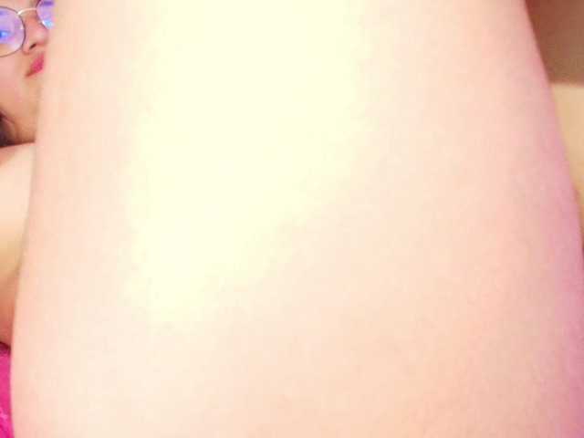 laurenelove's BongaCams show and profile