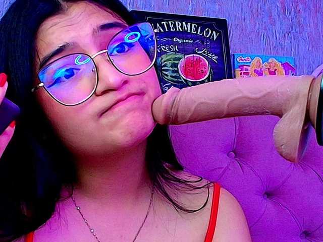 laurenelove's BongaCams show and profile