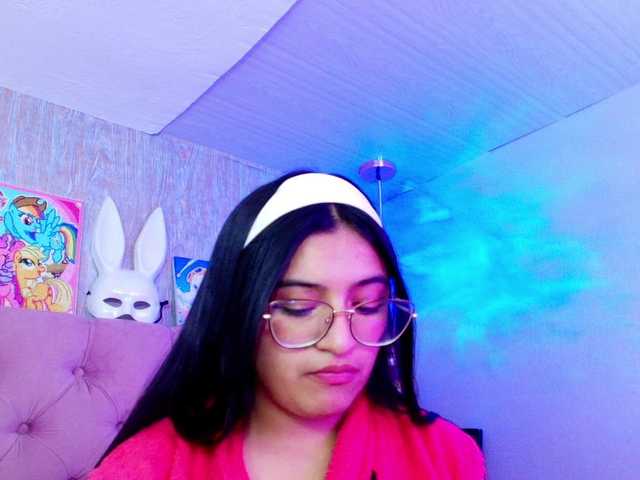 laurenelove's BongaCams show and profile