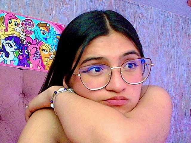 laurenelove's BongaCams show and profile