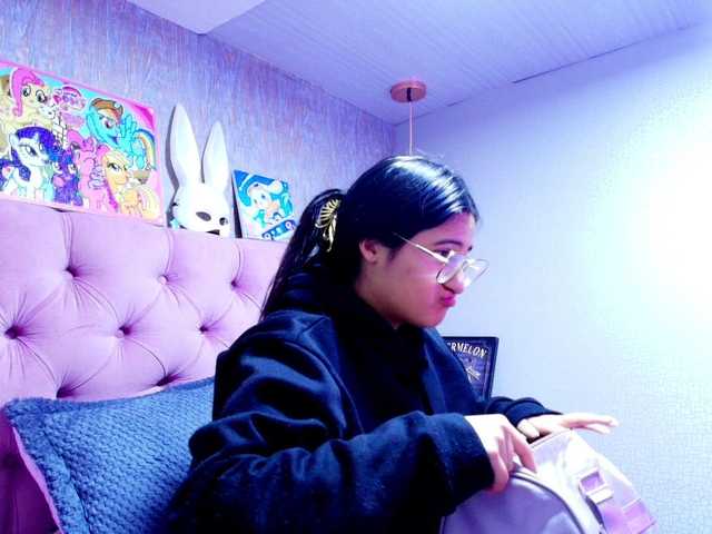 laurenelove's BongaCams show and profile