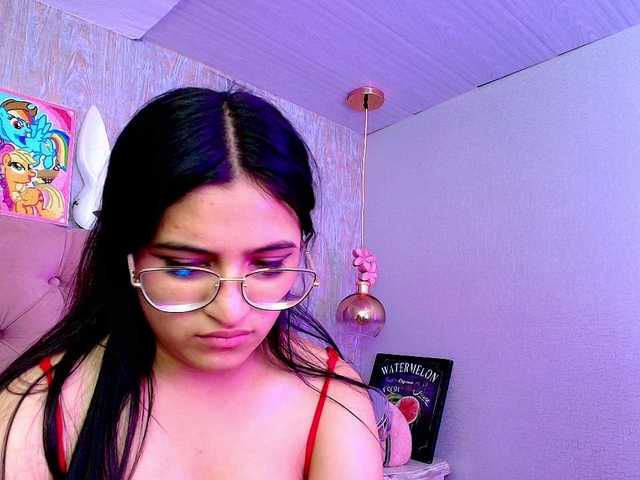 laurenelove's BongaCams show and profile