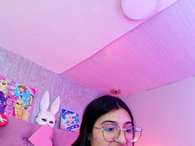 laurenelove's BongaCams show and profile