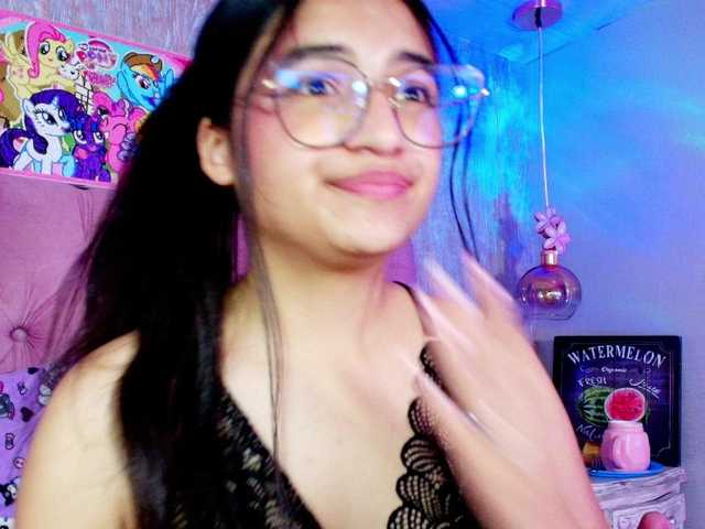 laurenelove's BongaCams show and profile