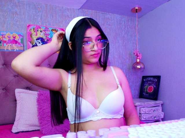 laurenelove's BongaCams show and profile