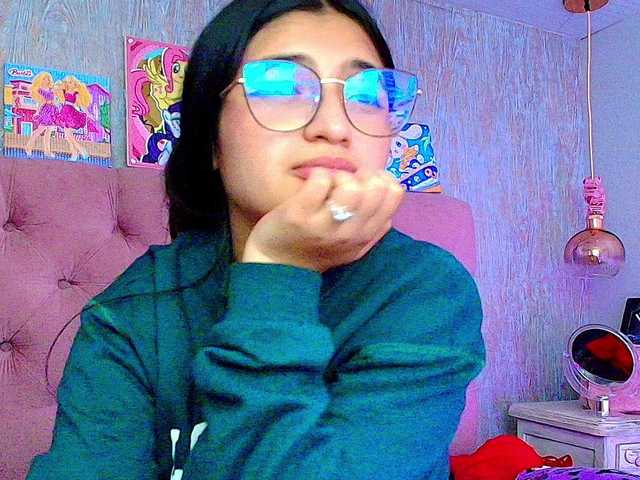 laurenelove's BongaCams show and profile