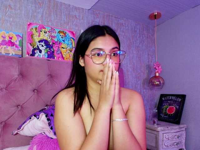 laurenelove's BongaCams show and profile