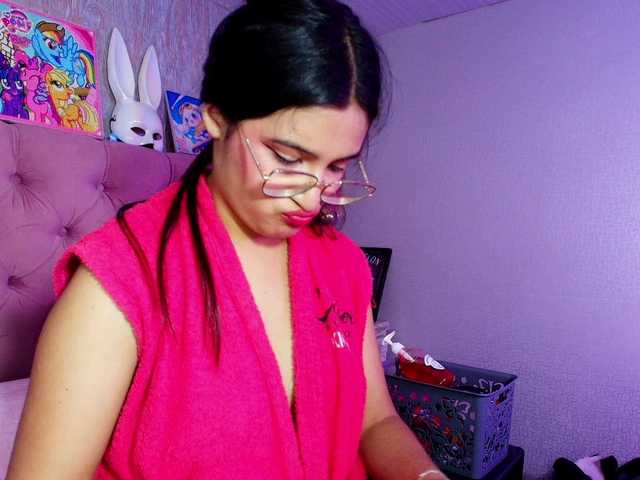 laurenelove's BongaCams show and profile