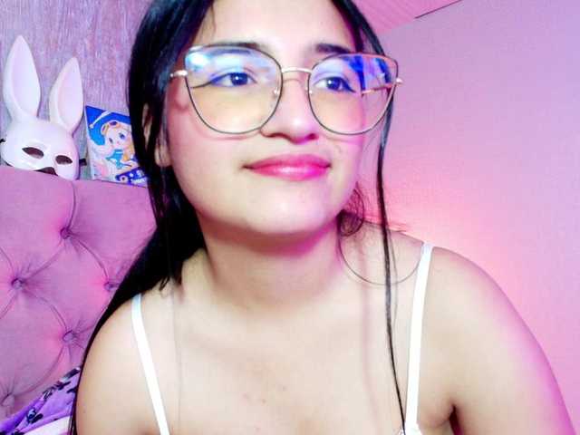 laurenelove's BongaCams show and profile