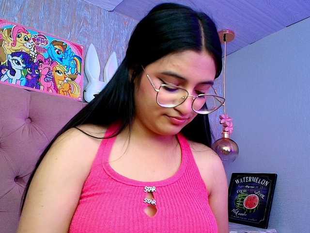 laurenelove's BongaCams show and profile