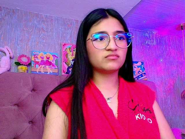 laurenelove's BongaCams show and profile