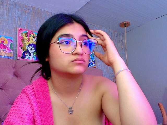 laurenelove's BongaCams show and profile