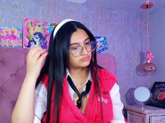 laurenelove's BongaCams show and profile