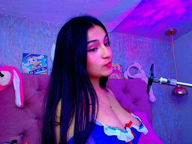 laurenelove's BongaCams show and profile