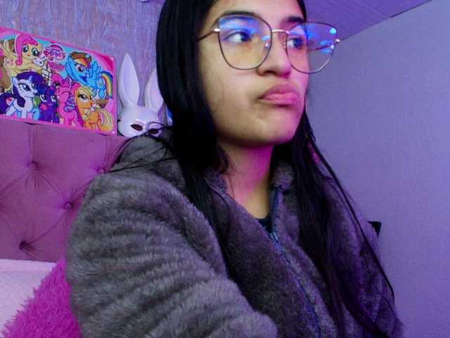 laurenelove — Reach my goal for lovense control + cum showA very hot secret is about to be revealed. Send 40 TKNS to a PM and enjoy  @total ;  @sofar  ;     @remain 