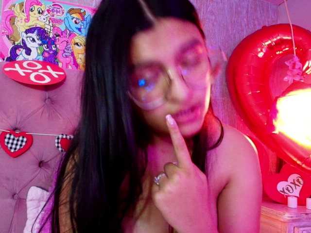 laurenelove's BongaCams show and profile