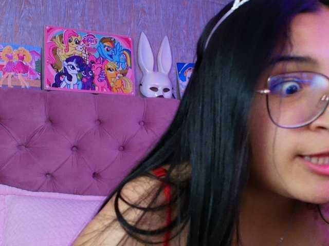 laurenelove's BongaCams show and profile