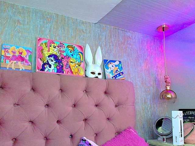 laurenelove's BongaCams show and profile