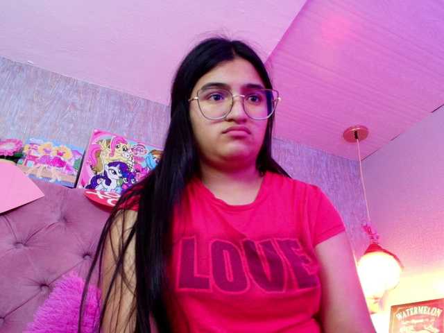 laurenelove's BongaCams show and profile