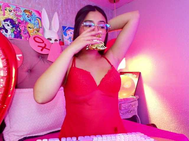 laurenelove's BongaCams show and profile