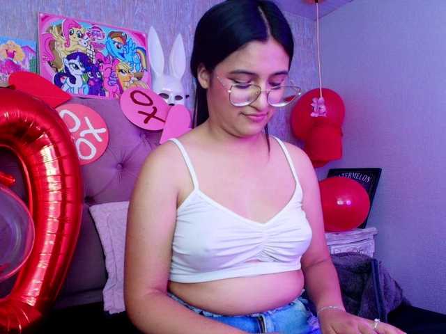 laurenelove's BongaCams show and profile