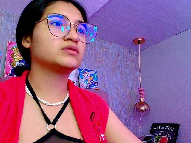 laurenelove's BongaCams show and profile