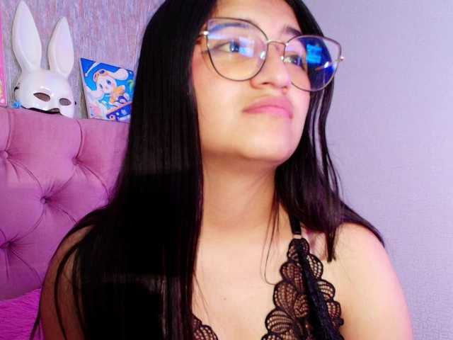 laurenelove's BongaCams show and profile