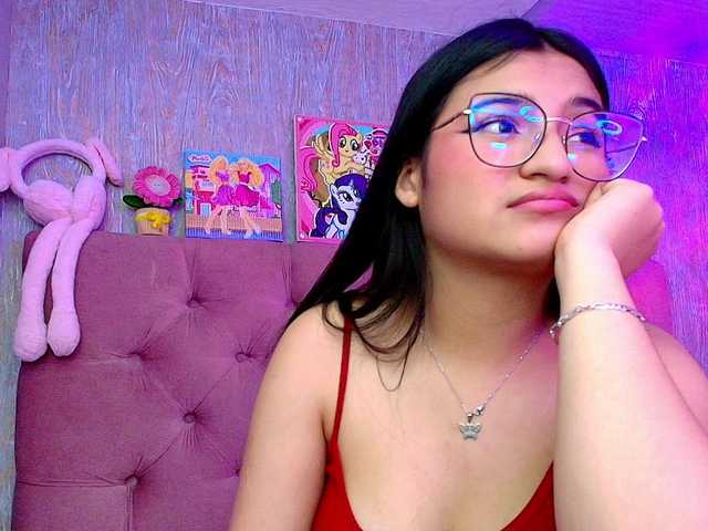laurenelove's BongaCams show and profile