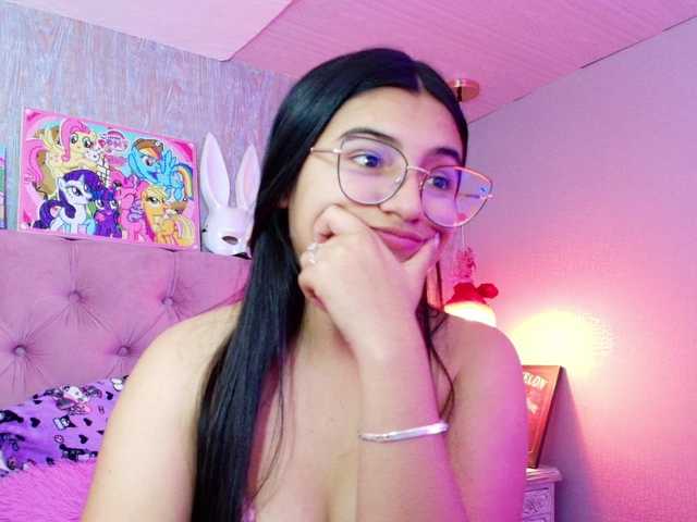 laurenelove's BongaCams show and profile