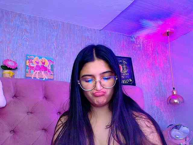 laurenelove laurenelove