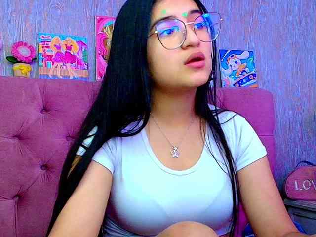 laurenelove laurenelove