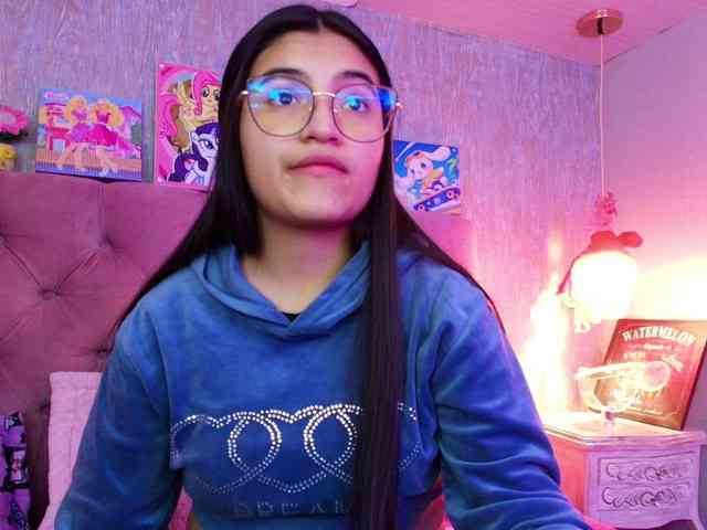 laurenelove laurenelove