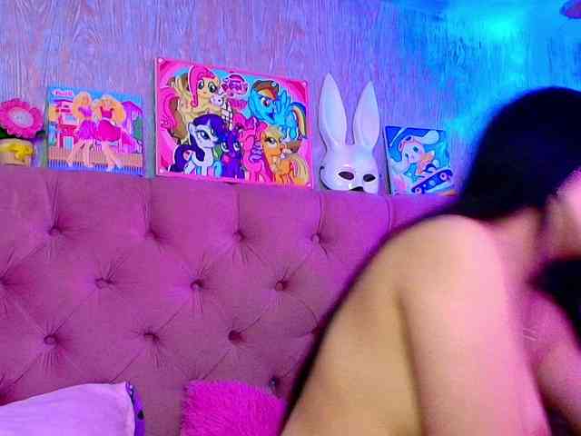 laurenelove laurenelove