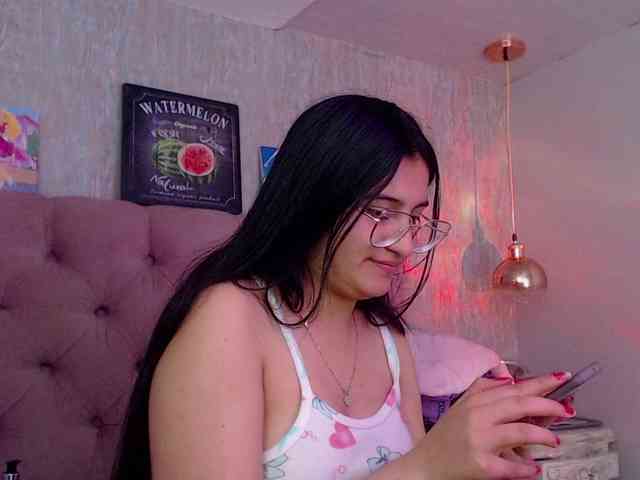 laurenelove Live Webcam on BongaCams