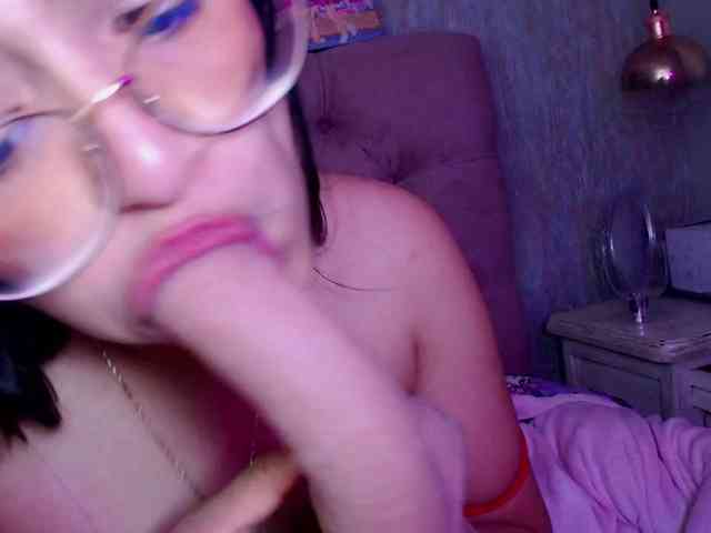 laurenelove laurenelove