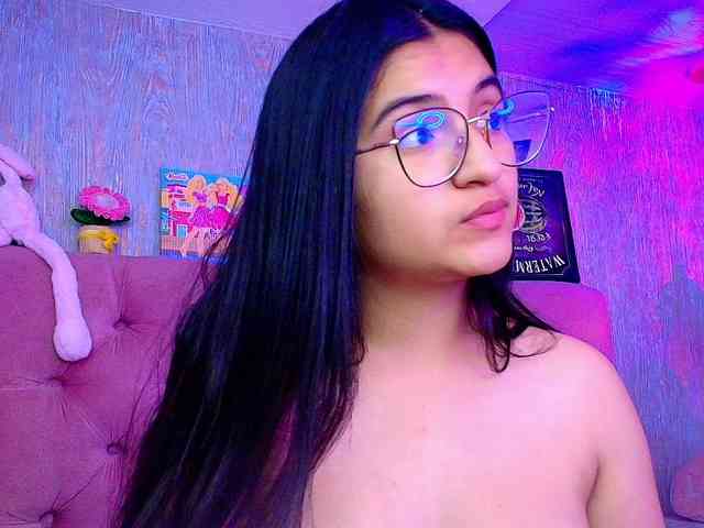 laurenelove laurenelove