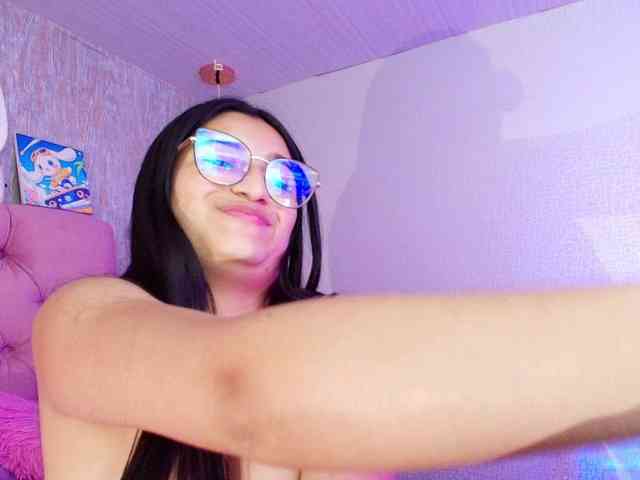 laurenelove laurenelove