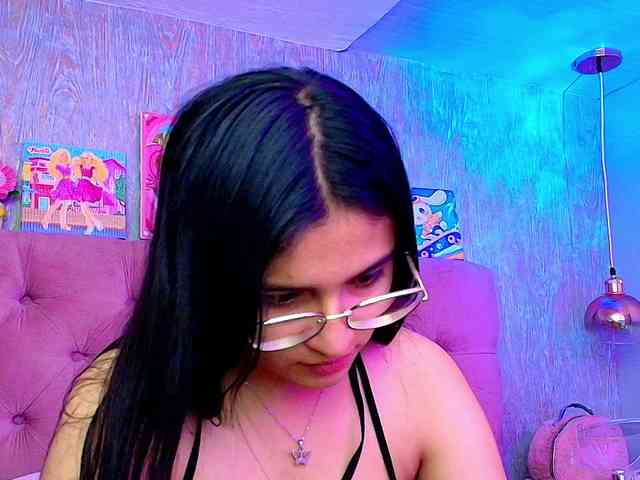 laurenelove laurenelove