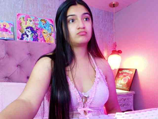 laurenelove laurenelove