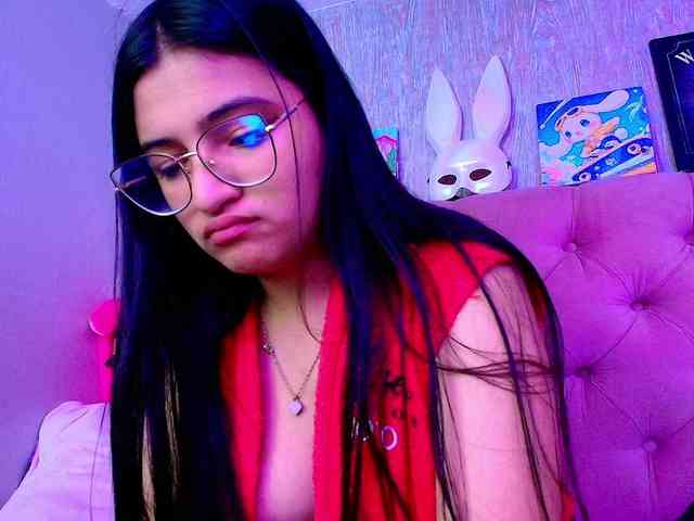 laurenelove laurenelove