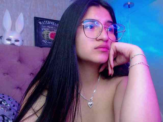 laurenelove laurenelove